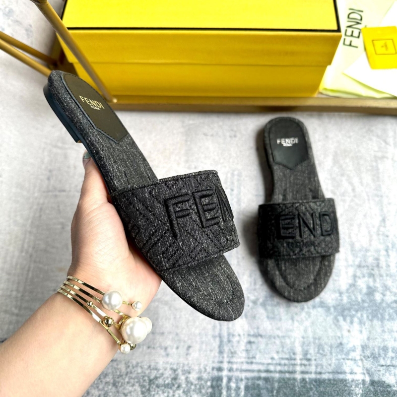 Fendi Slippers